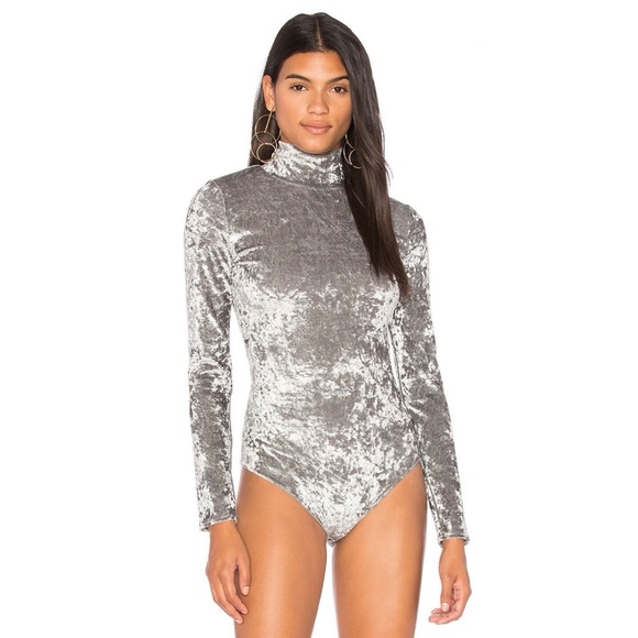 Revolve Central Park West OceanDrive Velvet Bodysuit Silver Size Extra Small NWT - Picture 2 of 12
